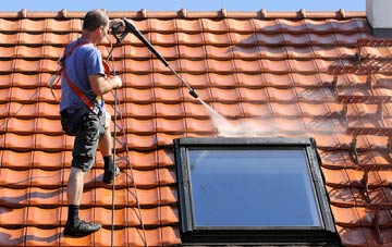 roof cleaning Doddiscombsleigh, Devon