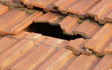 roof repair Doddiscombsleigh, Devon